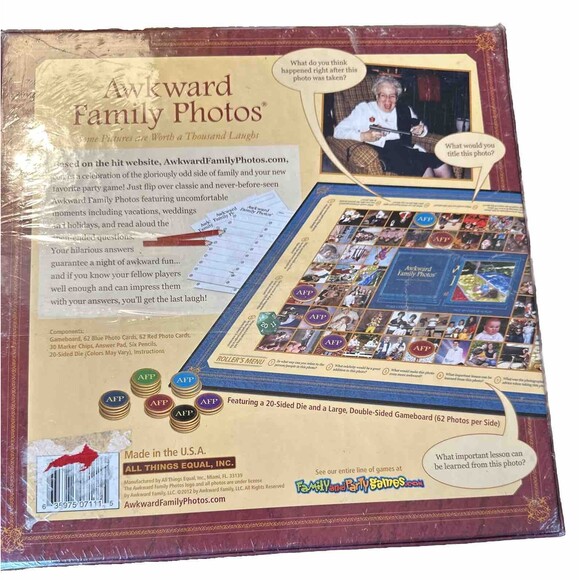 Awkward Family Photos Board Game Some Pictures are Worth 1000 Laughs Sealed! NEW - Picture 2 of 4